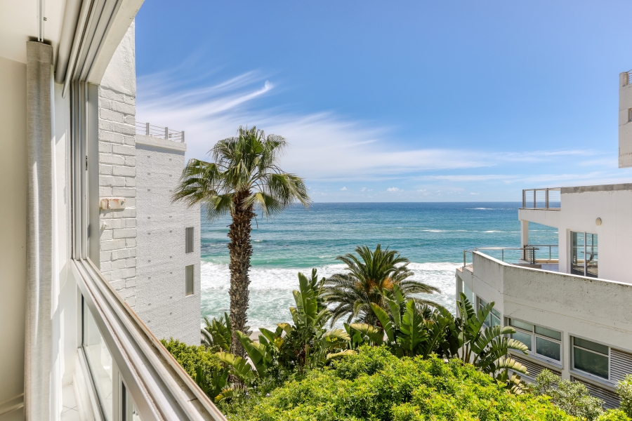 2 Bedroom Property for Sale in Clifton Western Cape